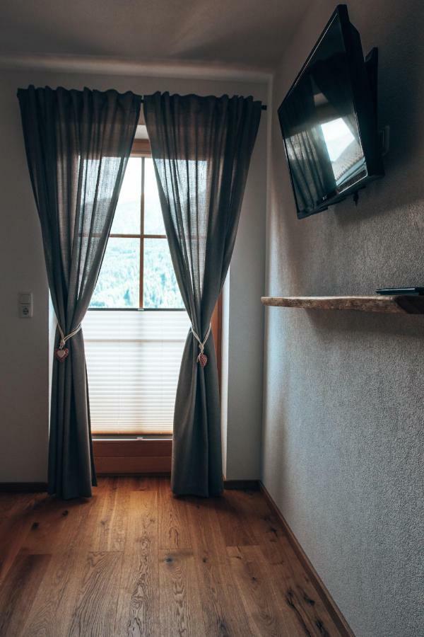Appartment Helmblick Sillian Eksteriør billede